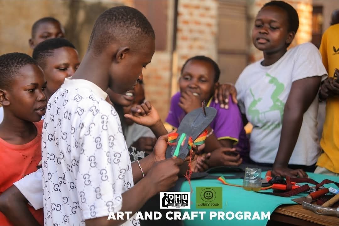 The Art and Craft Program in Uganda, run with Dream House Uganda Foundation.