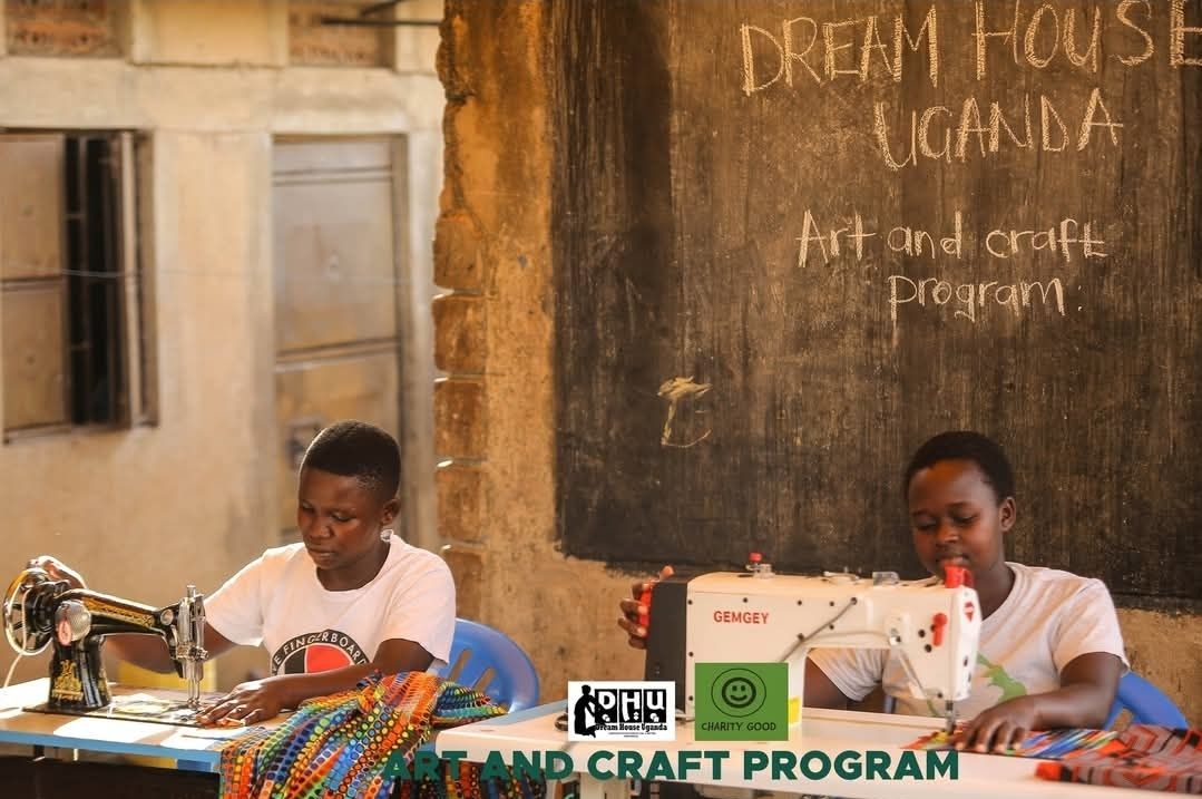 The Art and Craft Program in Uganda, run with Dream House Uganda Foundation.